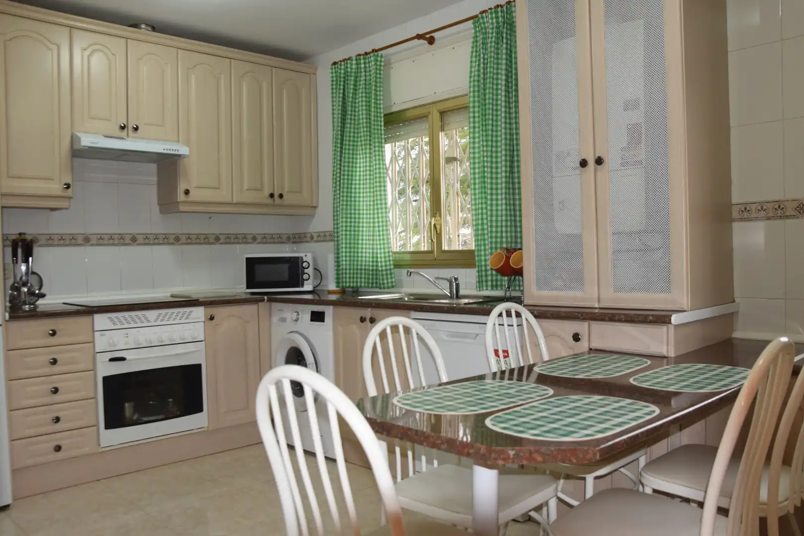 Cocina de Casa o chalet en venta en Moralzarzal con Calefacción, Jardín privado y Terraza