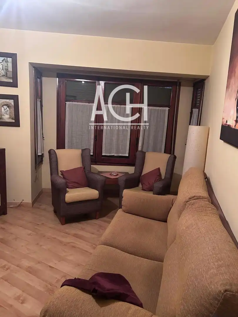 Wohnzimmer von Haus oder Chalet zum Verkauf in Calanda mit Terrasse, Abstellraum und Möbliert