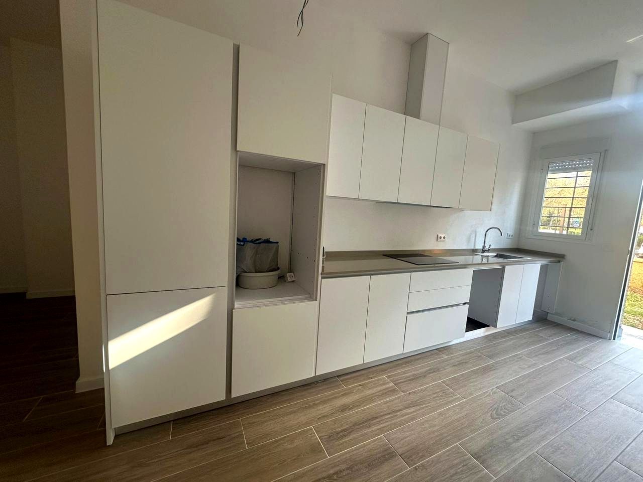 Cuina de Planta baixa en venda en  Sevilla Capital