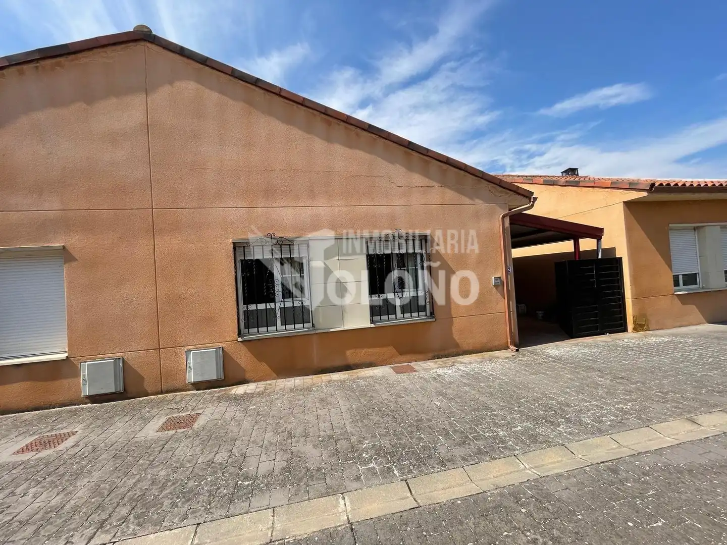 Vista exterior de Casa o xalet en venda en Cihuri amb Calefacció, Jardí privat i Traster