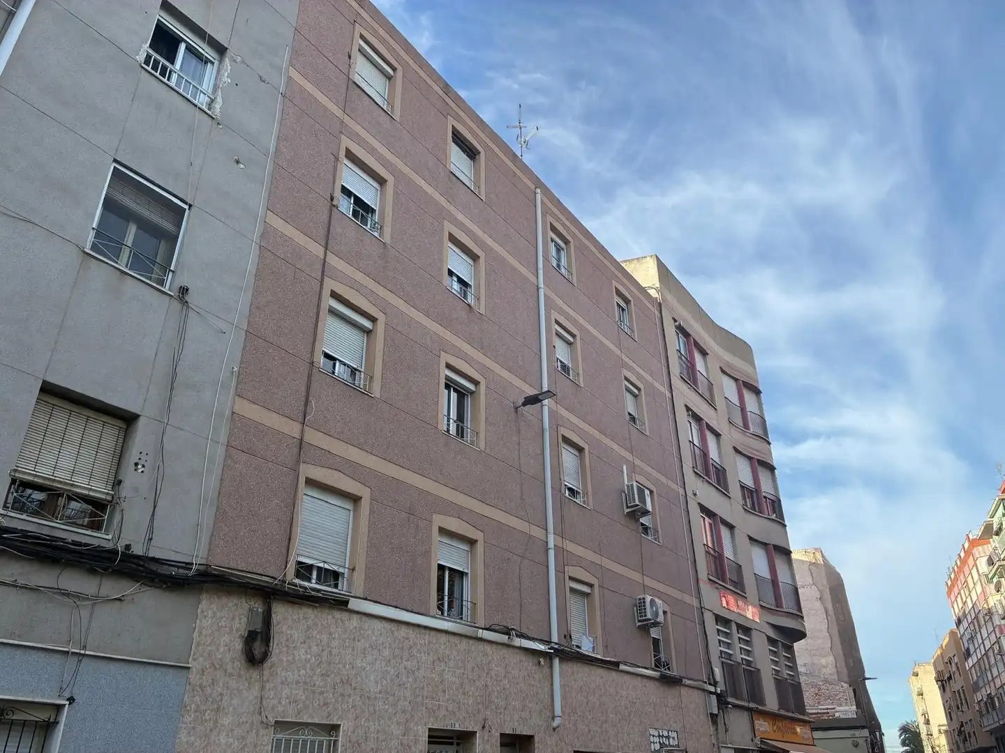 Vista exterior de Pis en venda en Elche / Elx amb Alarma