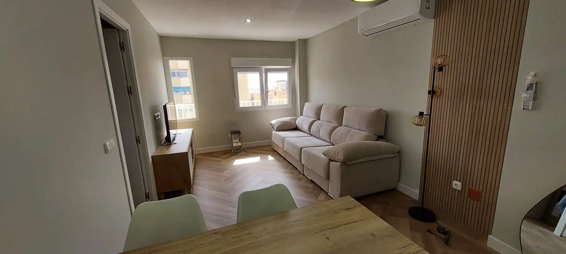 Living room of Flat for rent in Málaga  with Air Conditioner and Furnished