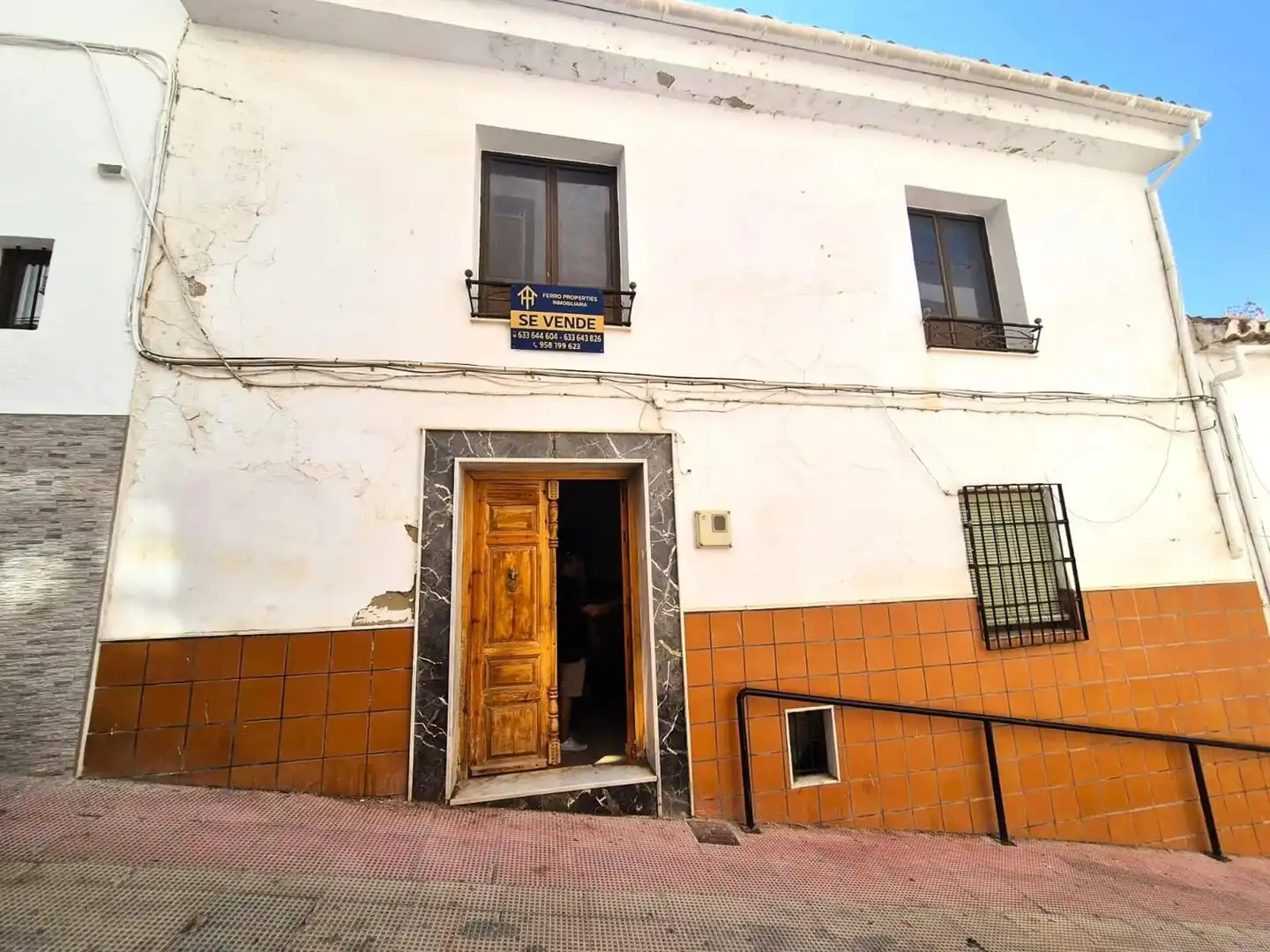 Casa en venta en Algarinejo