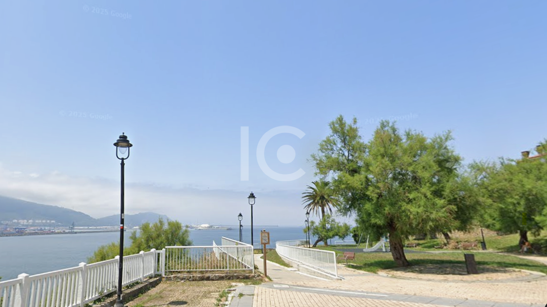 Vista exterior de Casa o xalet en venda en Getxo  amb Calefacció, Terrassa i Traster