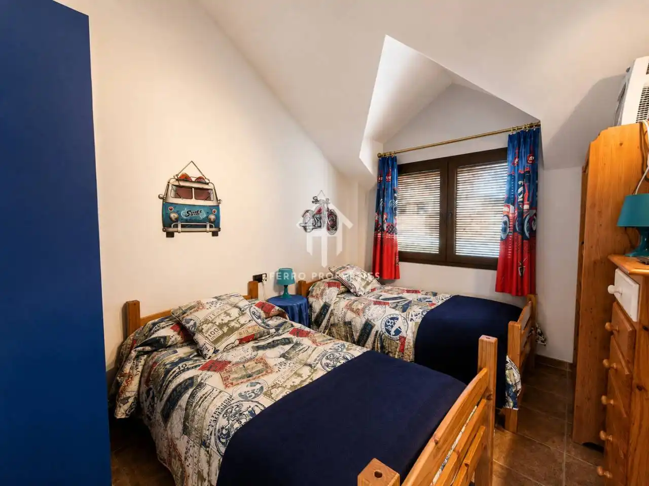 Dormitori de Casa o xalet en venda en Loja amb Jardí privat i Terrassa