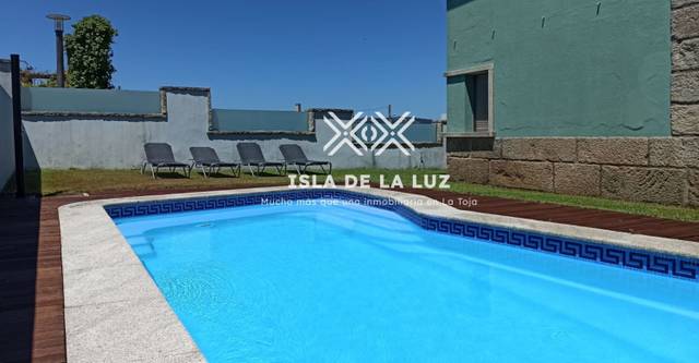 Casa-chalet en Venta en Carretera Ensenada de LA Toja en Vilalonga