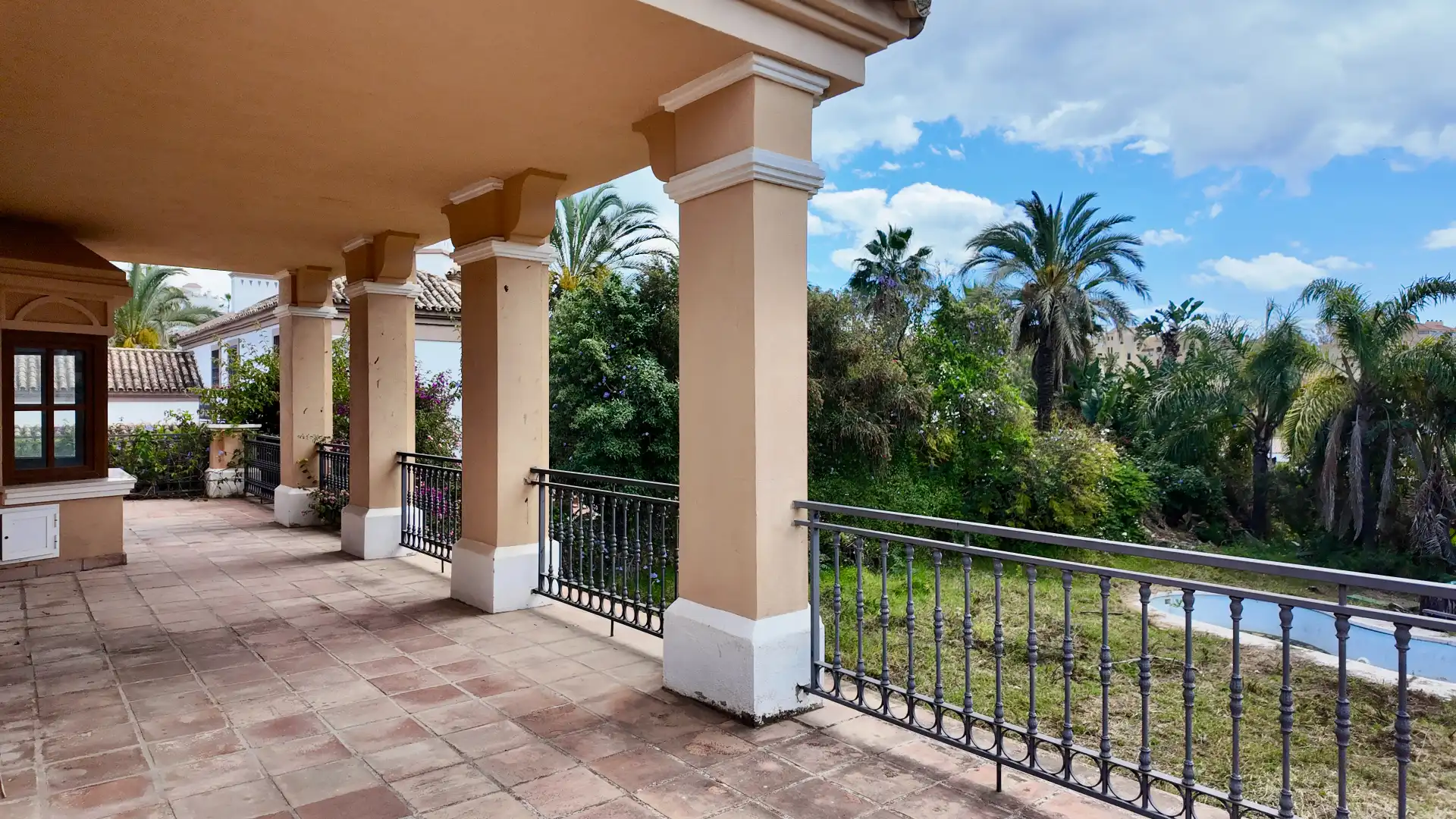 Terrace of Houses for sale in Estepona  with Private garden, Terrace and Storage room