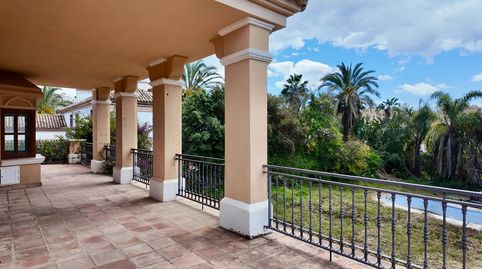 Foto 5 de Casa o chalet en venta en Carril de la Resinera, La Concha - Resina Golf, Estepona