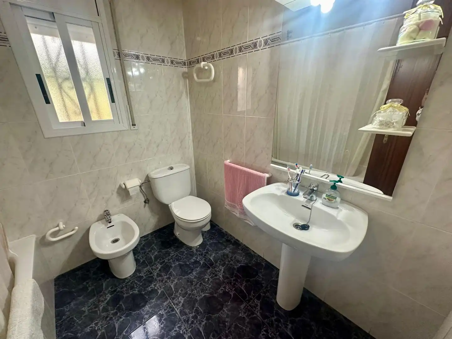 Bathroom of Houses for sale in El Vendrell  with Private garden, Terrace and Storage room