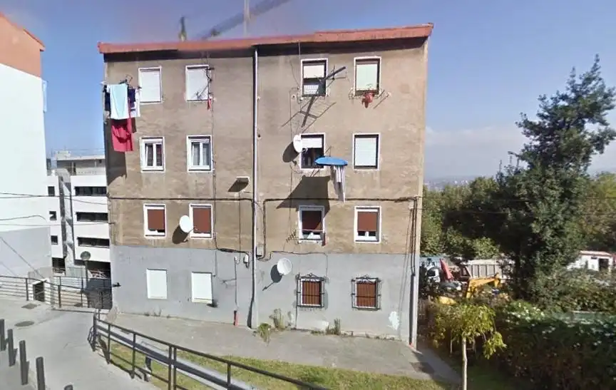 Vista exterior de Piso en venta en Santurtzi 