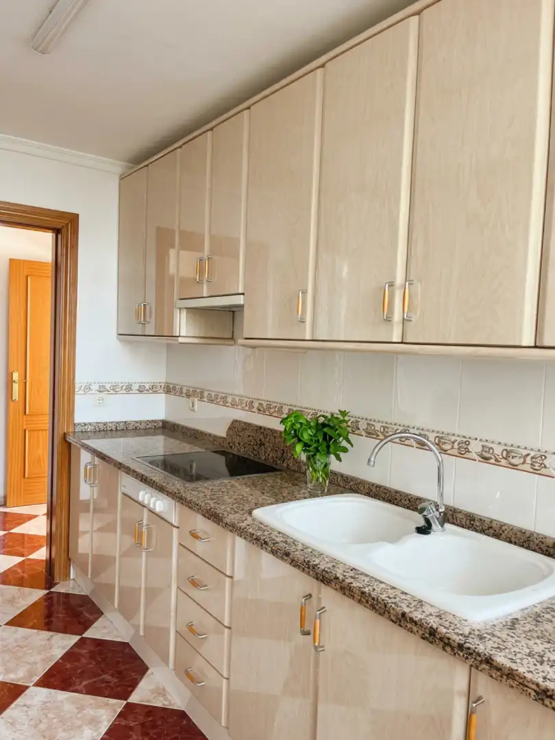 Cocina de Piso en venta en Málaga con Aire acondicionado y Amueblado