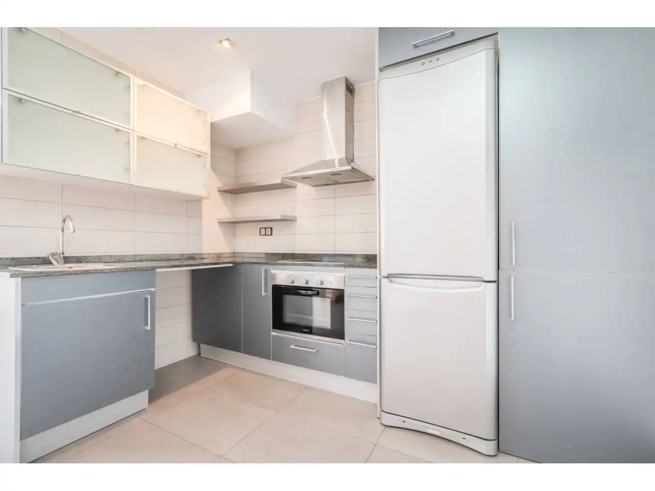 Kitchen of Duplexes for sale in Terrassa  with Air Conditioner, Heating and Terrace