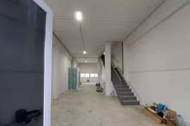 Nave industrial en Alquiler en Rambla dels Països Catalans en Nord