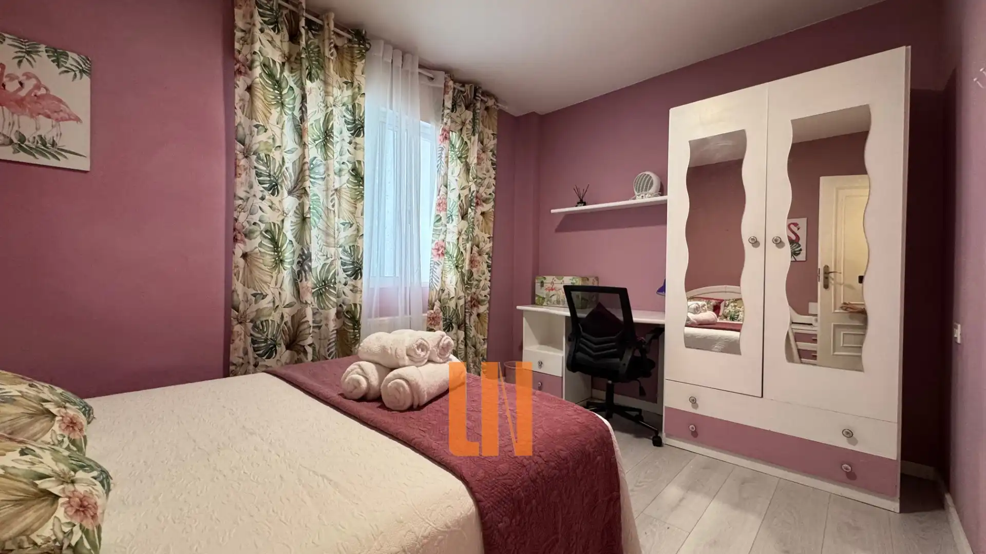 Habitación de Piso en venta en Lugo con Calefacción, Trastero y Horno