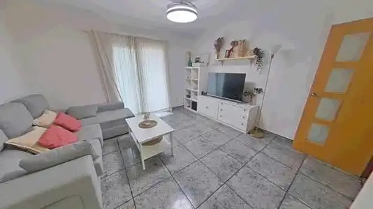 Sala d'estar de Pis en venda en Santa Perpètua de Mogoda amb Calefacció, Terrassa i Balcó