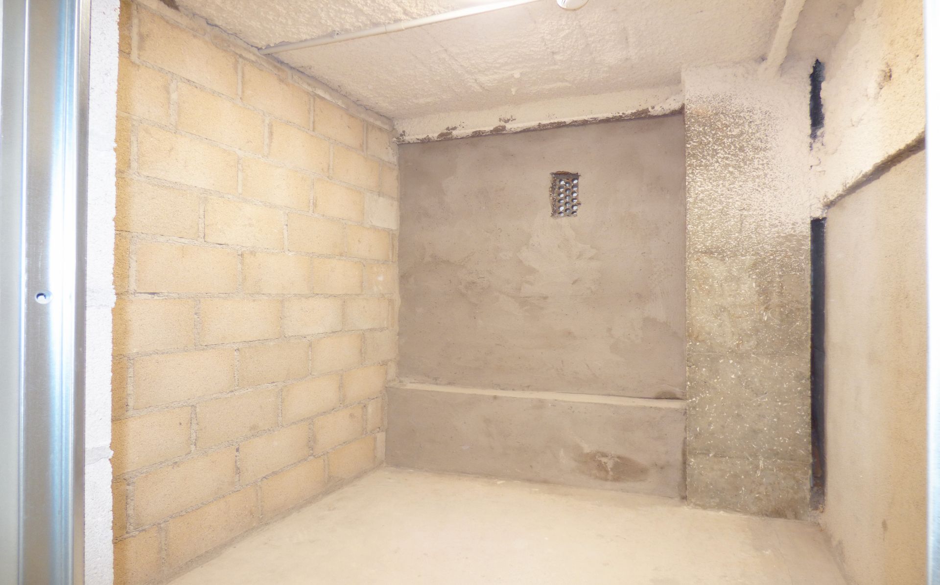 Box room to rent in Móstoles