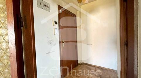 Foto 3 de Piso en venta en Calle Aldeanueva de la Vera, Las Águilas,  Madrid Capital