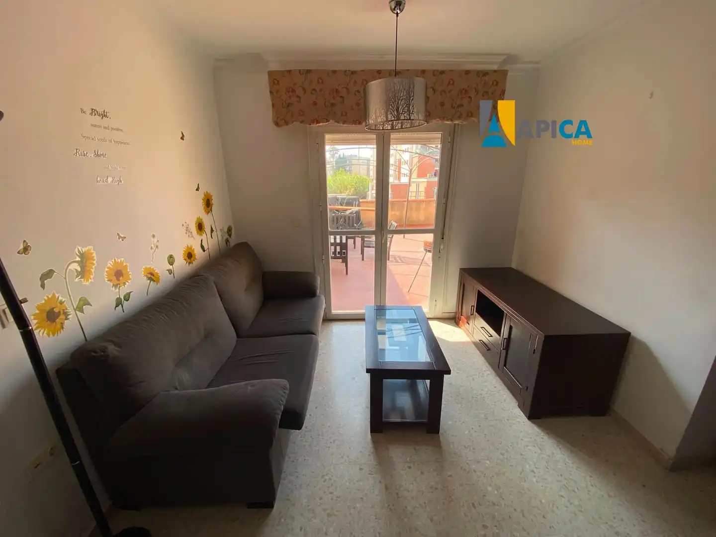 Sala d'estar de Pis en venda en San Roque amb Terrassa i Moblat