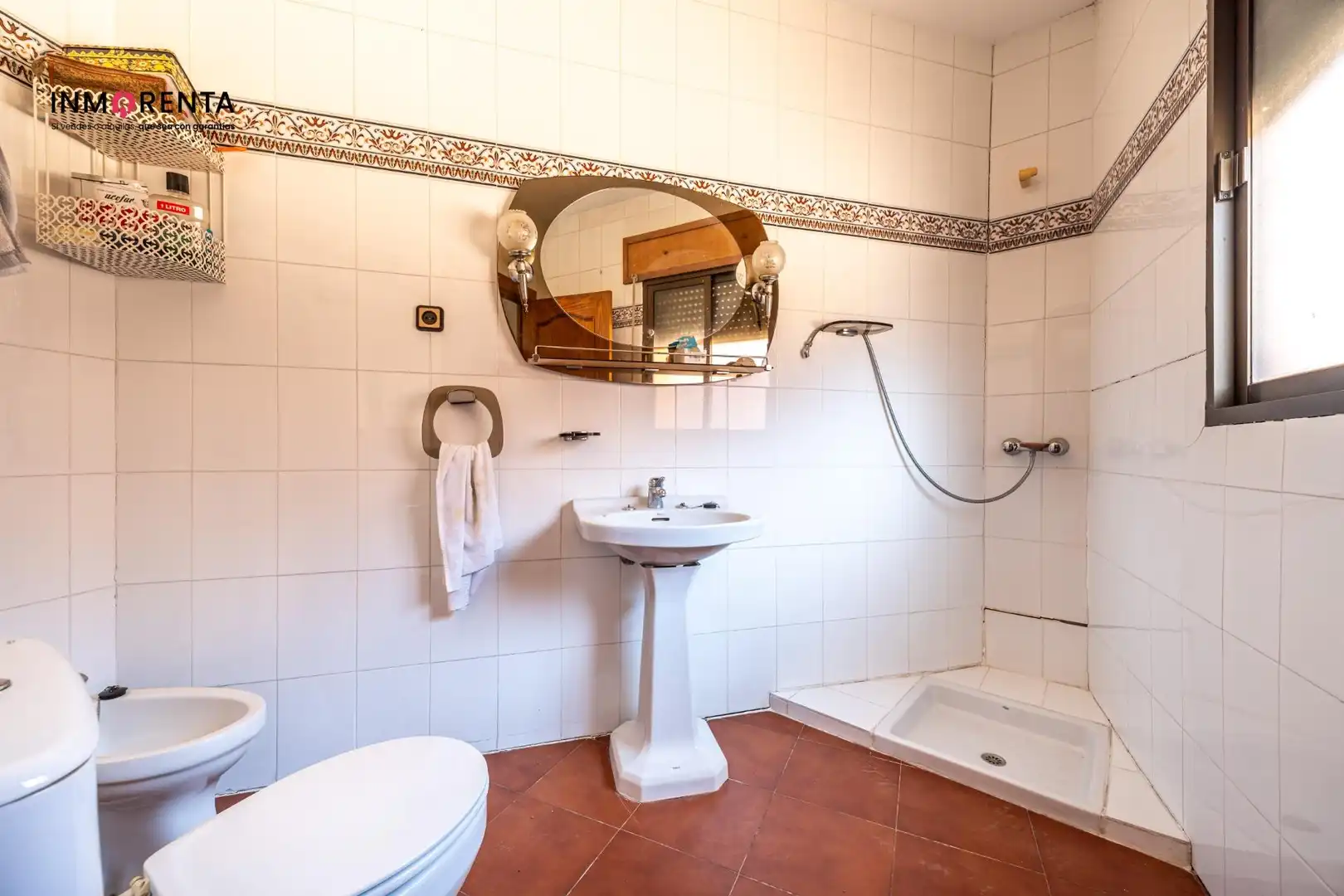 Baño de Casa adosada en venta en La Mata con Calefacción, Terraza y Amueblado