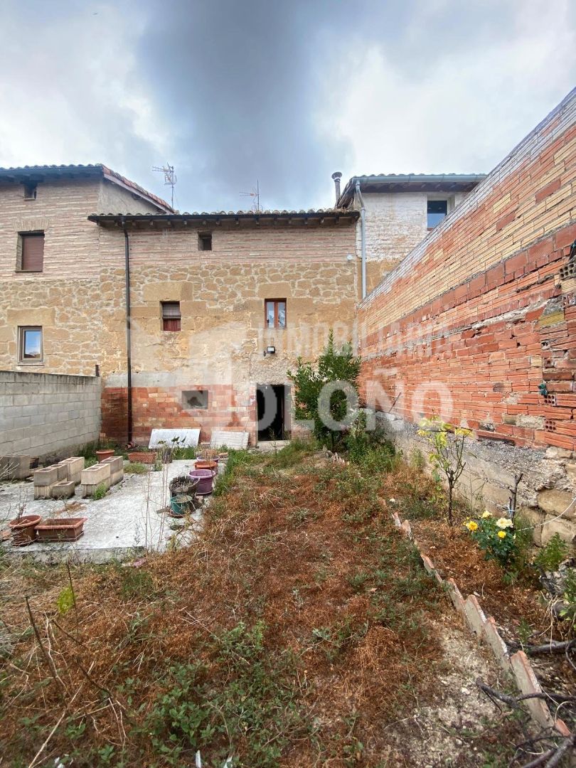 Country house zum verkauf in Rodezno mit Abstellraum