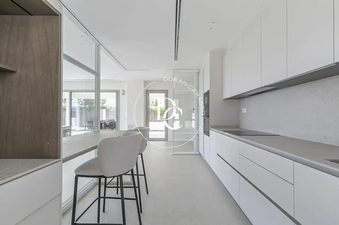 Casa con piscina en venta en Carrer Margarida Xirgu, imagen 27