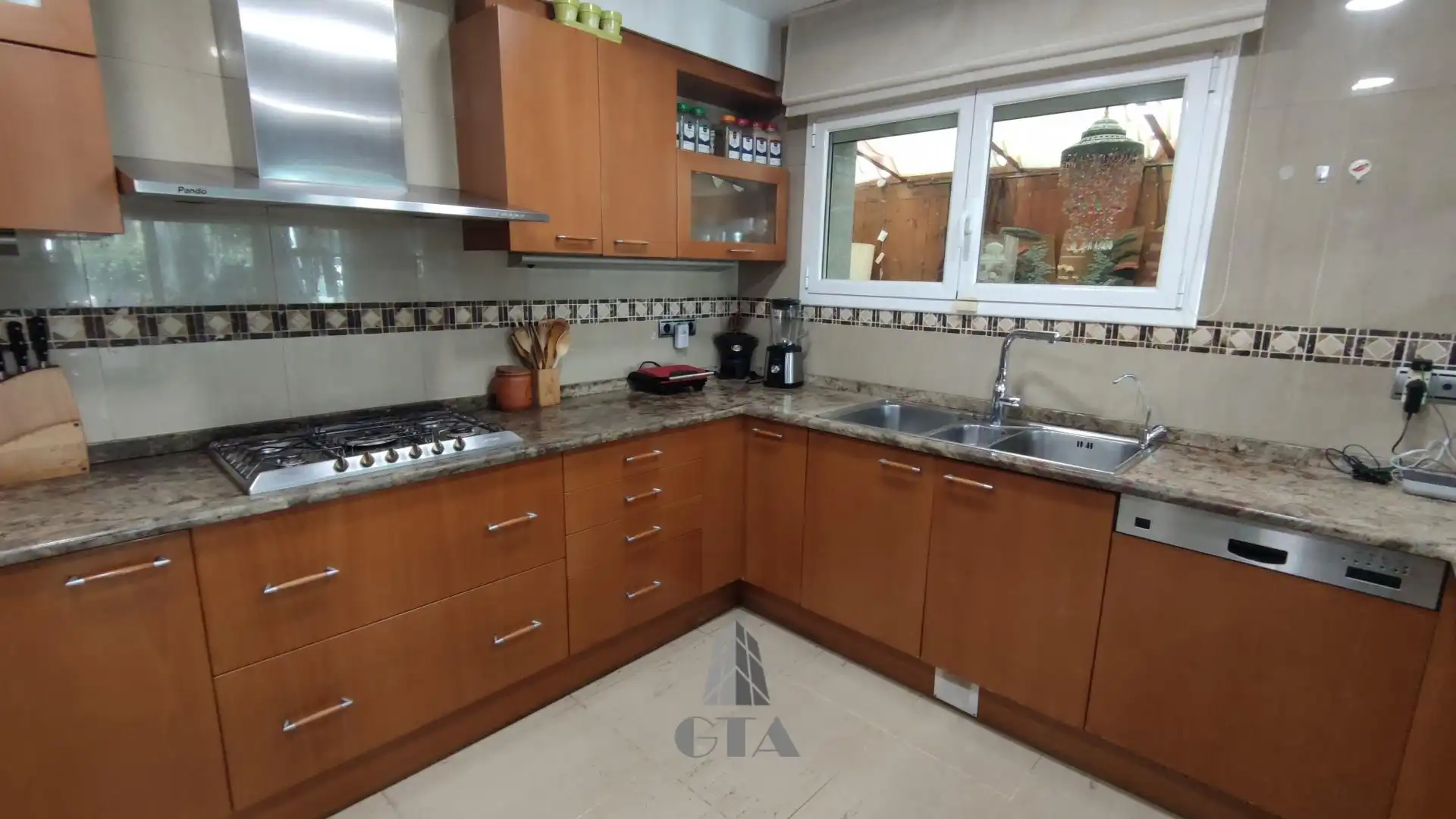 Kitchen of Houses for sale in Sant Cugat del Vallès  with Heating, Private garden and Terrace