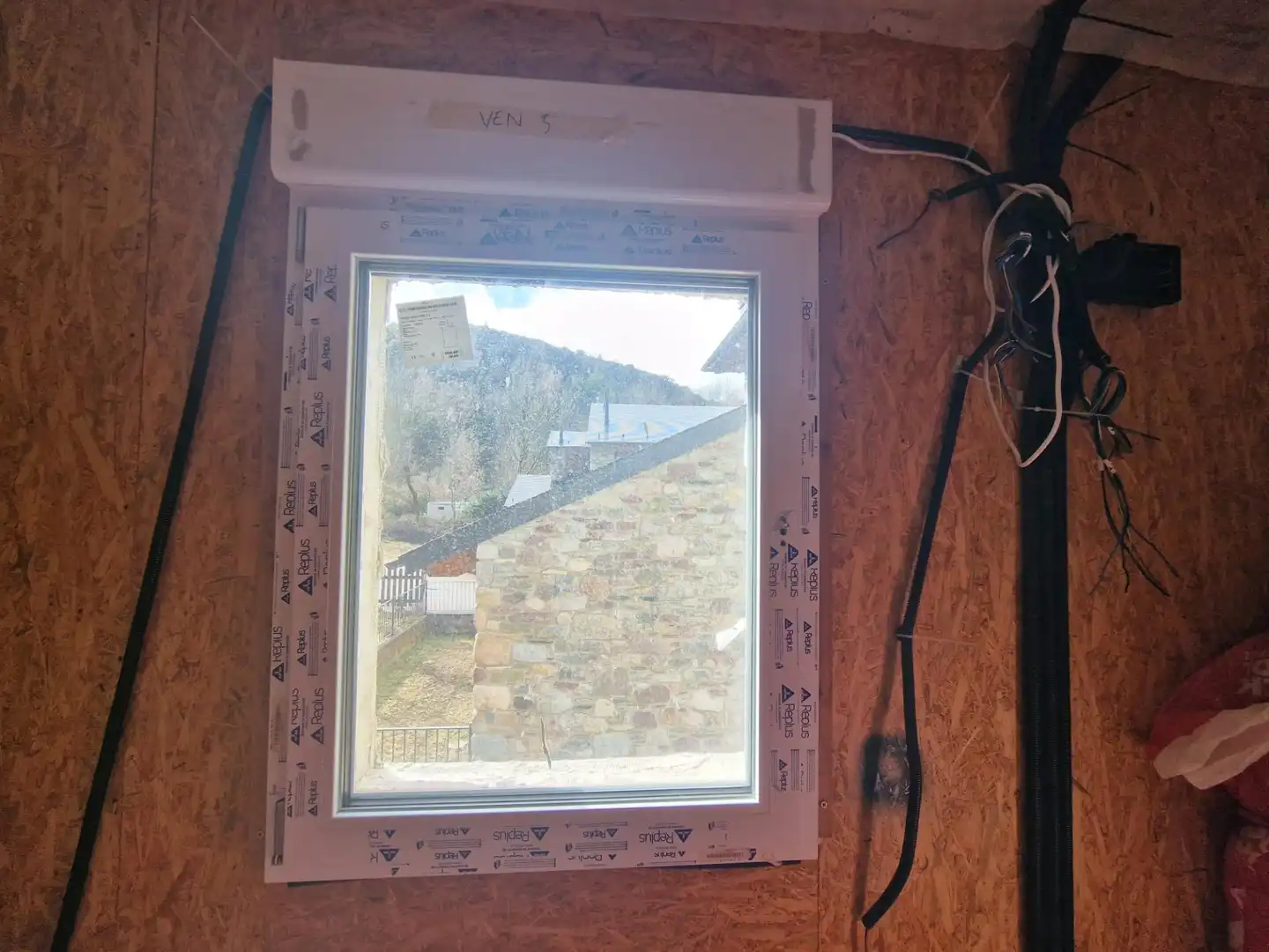 Balcony of Houses for sale in Sesué, Huesca