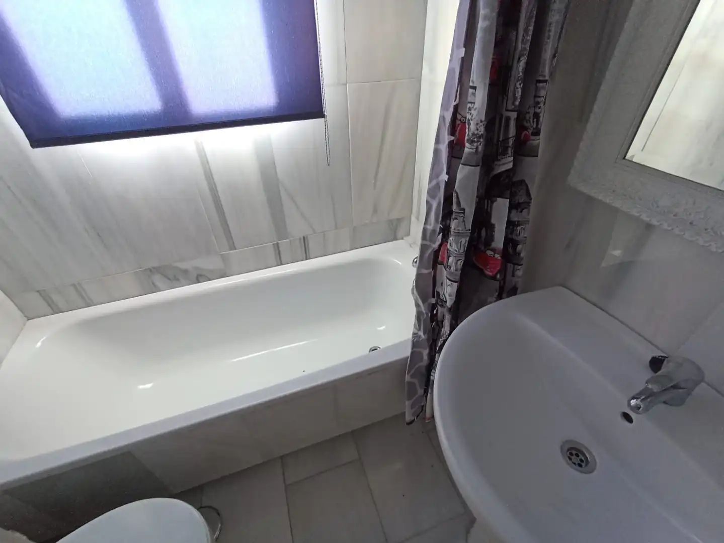 Baño de Casa o chalet en venta en Estepona con Calefacción, Terraza y Trastero
