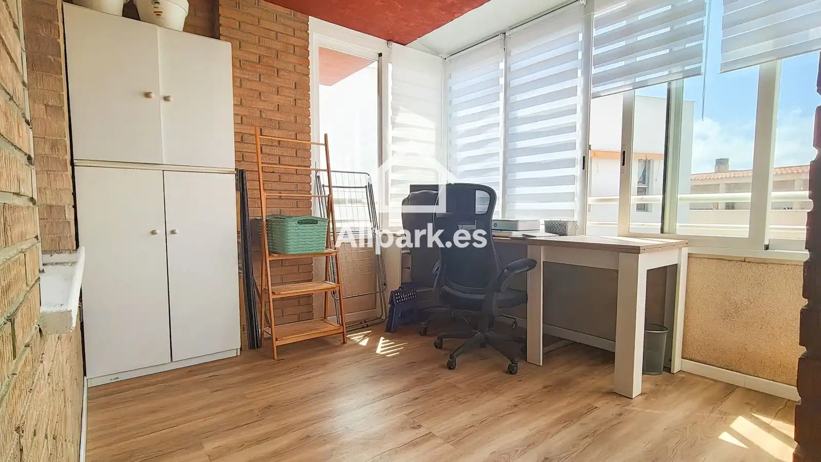 Wohnung zum Verkauf in El Campello mit Terrasse, Schwimmbad und Gemeinschaftspool