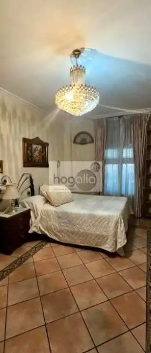 Bedroom of Ground floor for rent in Sevilla  with Air Conditioner and Furnished