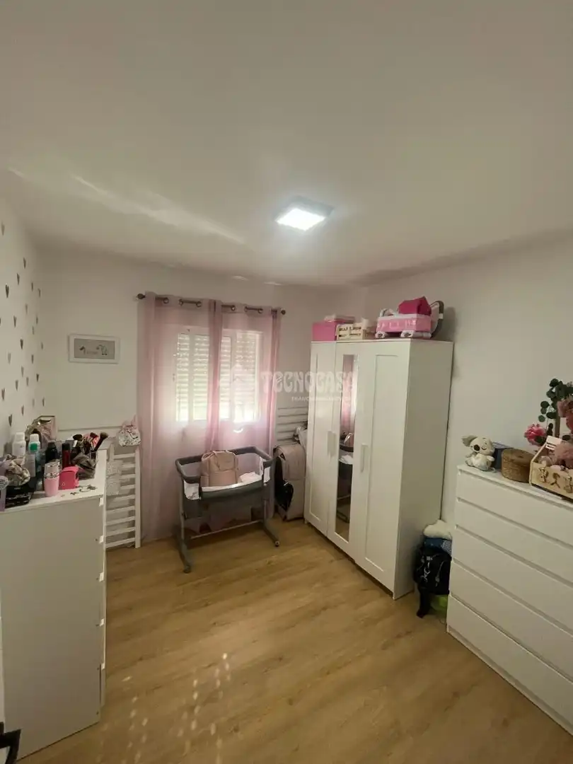 Bedroom of Flat for sale in Málaga