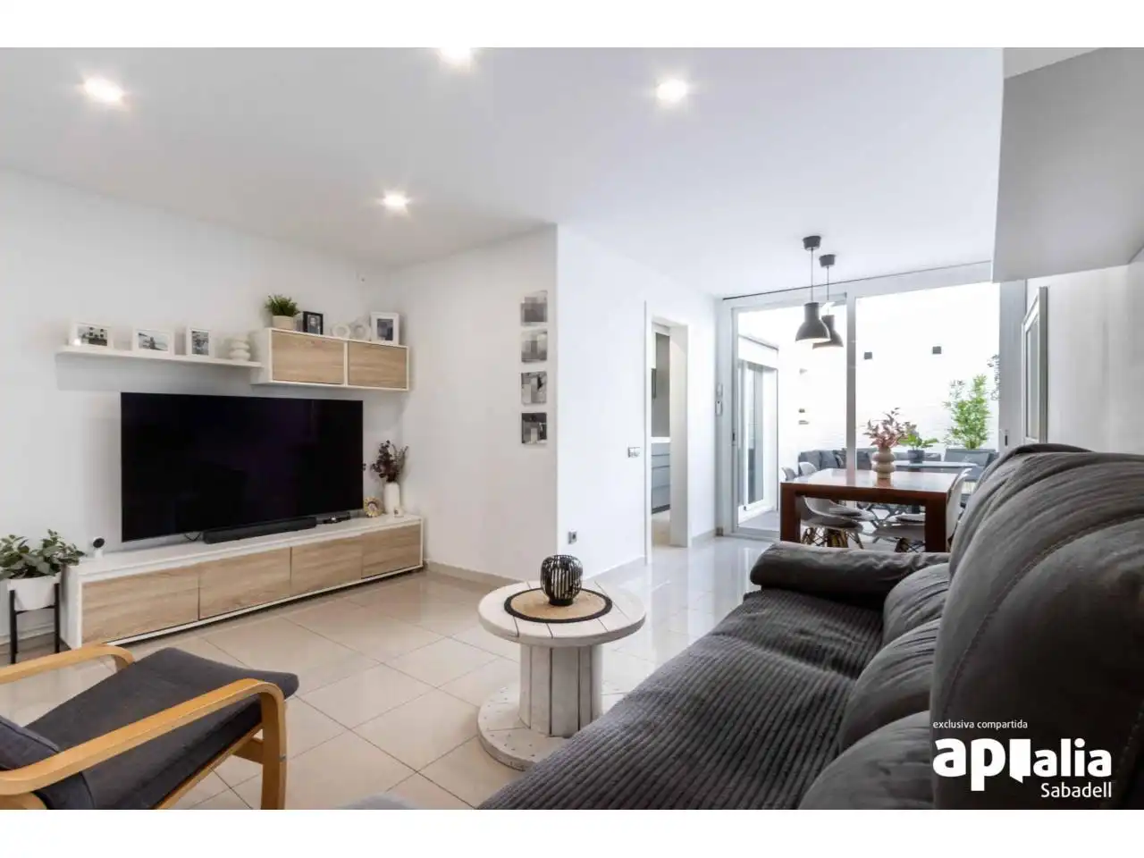 Sala d'estar de Casa o xalet en venda en Sabadell amb Aire condicionat, Calefacció i Parquet