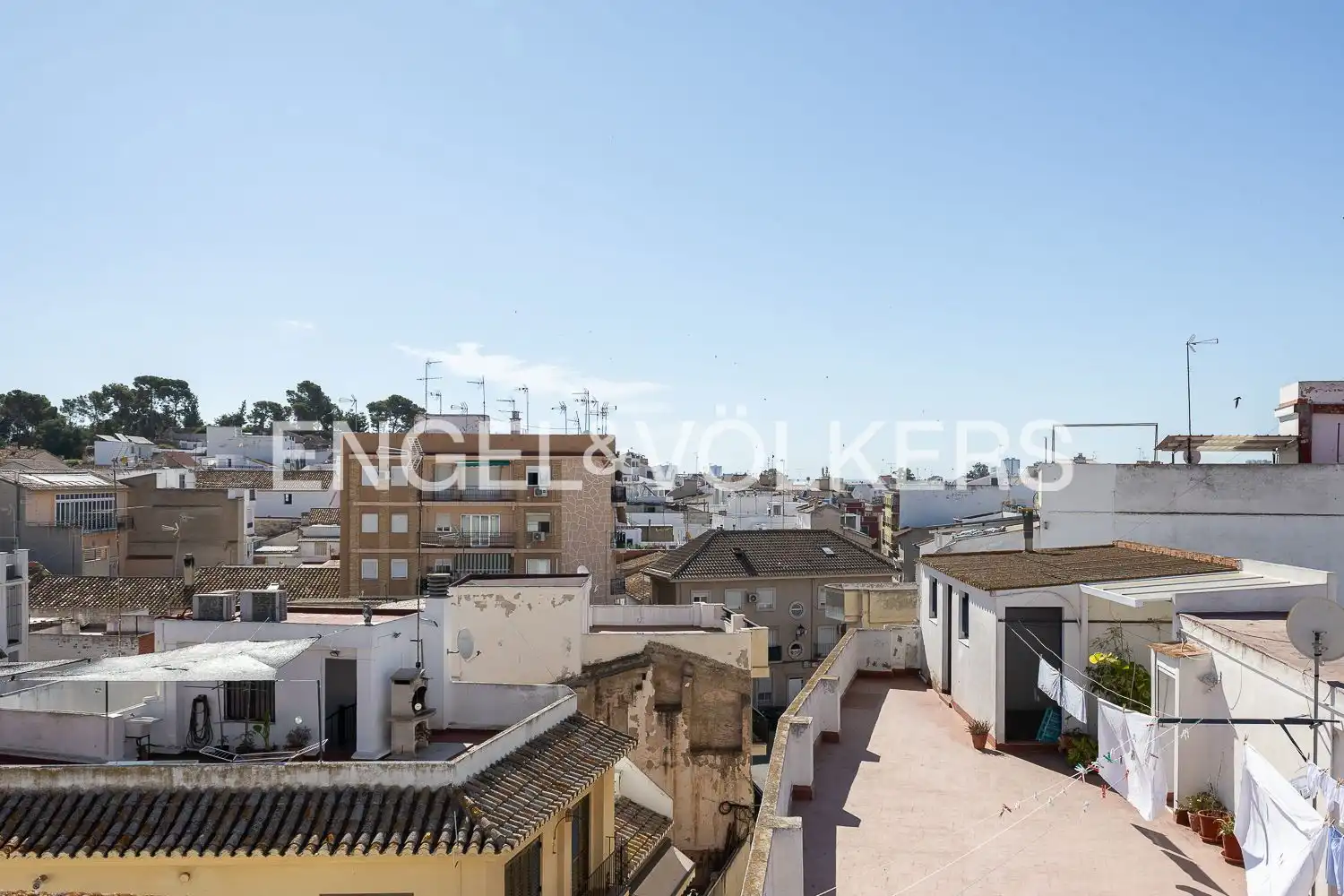 Vista exterior de Àtic en venda en El Puig de Santa Maria amb Calefacció i Terrassa