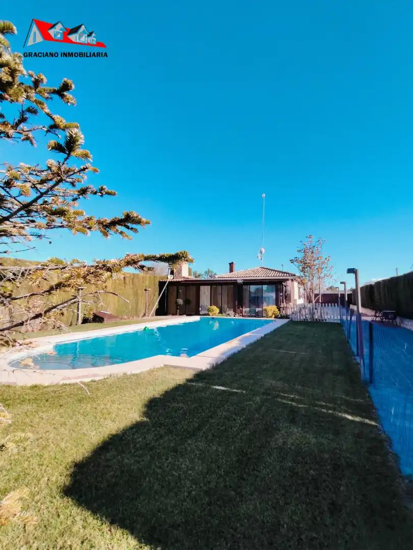 Schwimmbecken von Haus oder Chalet zum Verkauf in Albacete mit Klimaanlage, Heizung und Privatgarten