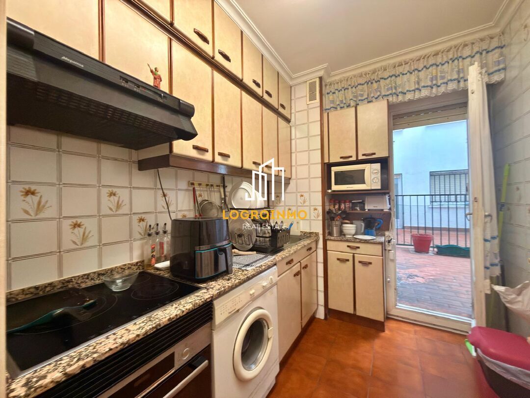 Cocina de Piso en venta en  Logroño con Calefacción y Terraza