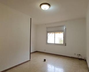 Bedroom of Flat for sale in L'Hospitalet de Llobregat  with Balcony and Alarm