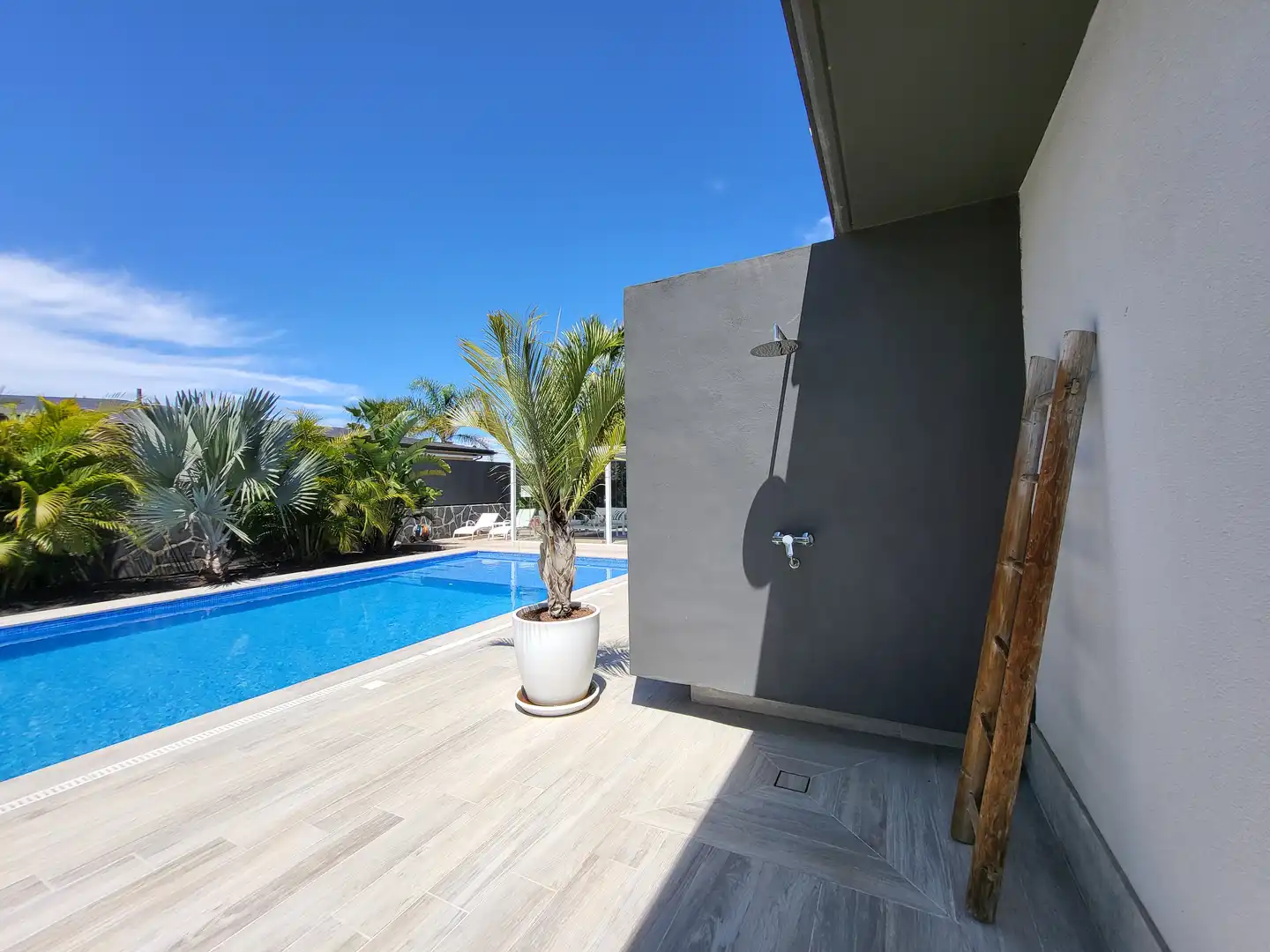 Piscina de Casa o xalet en venda en La Orotava amb Aire condicionat, Terrassa i Traster