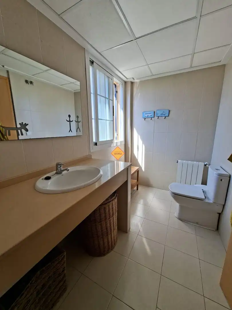 Baño de Casa o chalet en venta en Paterna con Aire acondicionado, Calefacción y Jardín privado