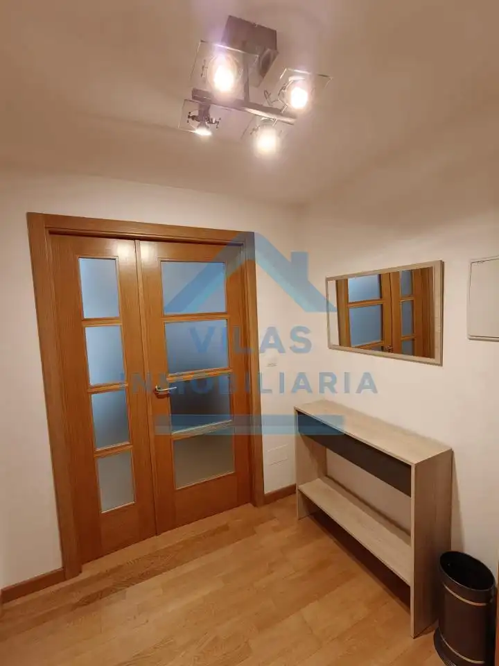 Dormitori de Apartament de lloguer en Ames amb Calefacció, Traster i Moblat