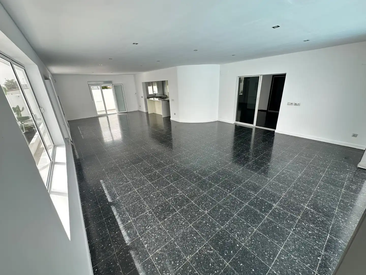 Detached house with terrace for sale in Calle Míster Blisse 56, imagen 7