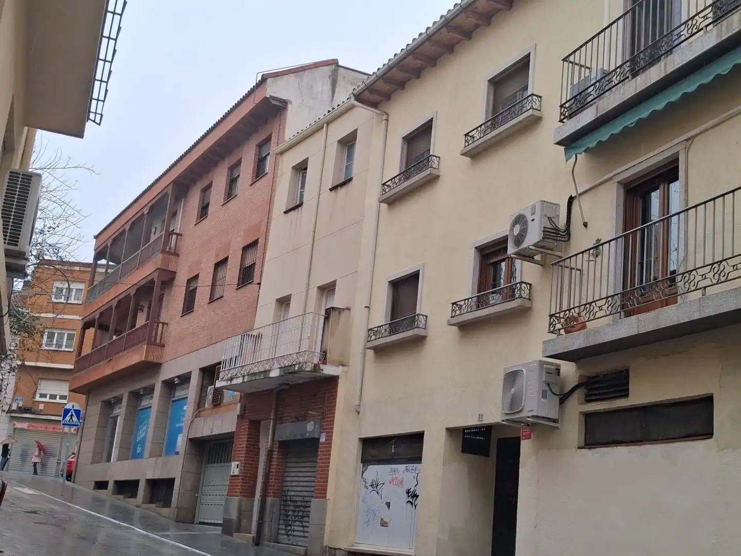 Außenansicht von Gebäude zum Verkauf in Colmenar Viejo