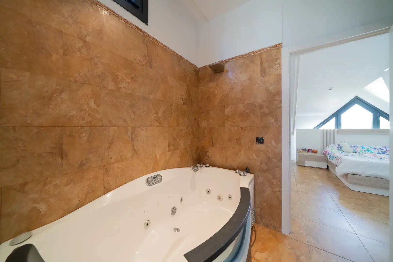 Baño de Casa o chalet en venta en Valdetorres de Jarama con Aire acondicionado, Jardín privado y Terraza