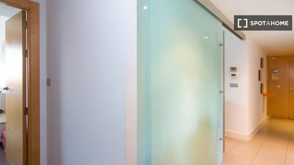 Room in Campus de la Salud