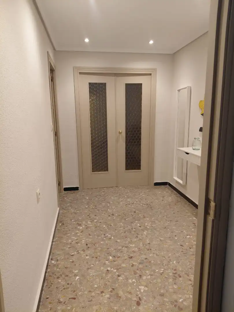 Pis amb balcó de lloguer a Carrer de Fontanars dels Alforins 55, imagen 2