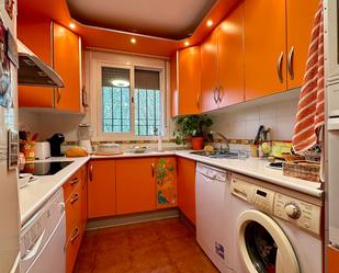 Kitchen of Single-family semi-detached to rent in  Córdoba Capital  with Air Conditioner, Heating and Private garden