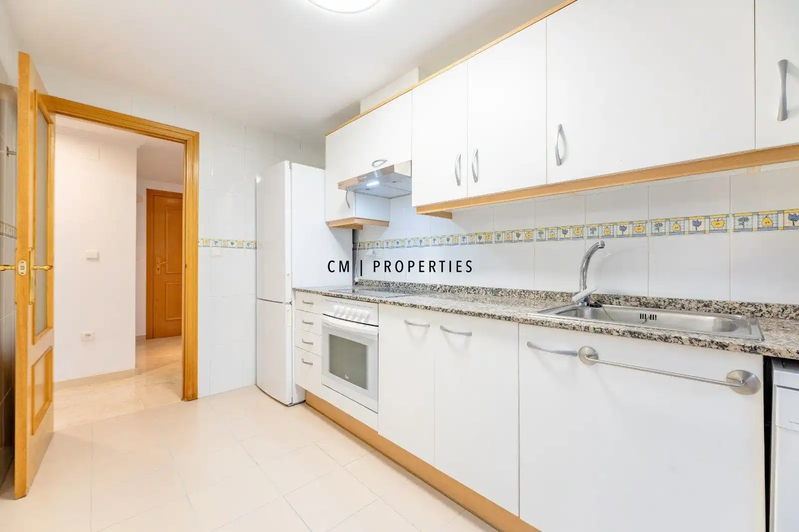 Kitchen of Flat for rent in Valencia  with Air Conditioner, Heating and Terrace
