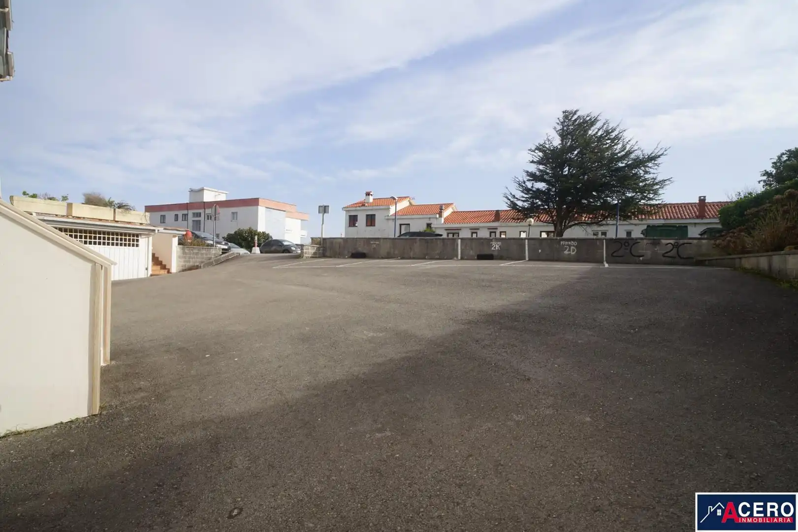 Vista exterior de Planta baixa en venda en Miengo amb Balcó