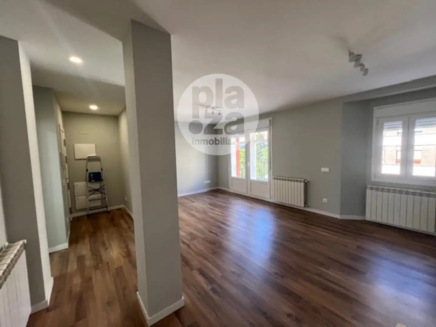 Sala de estar de Piso de alquiler en Burgos con Calefacción