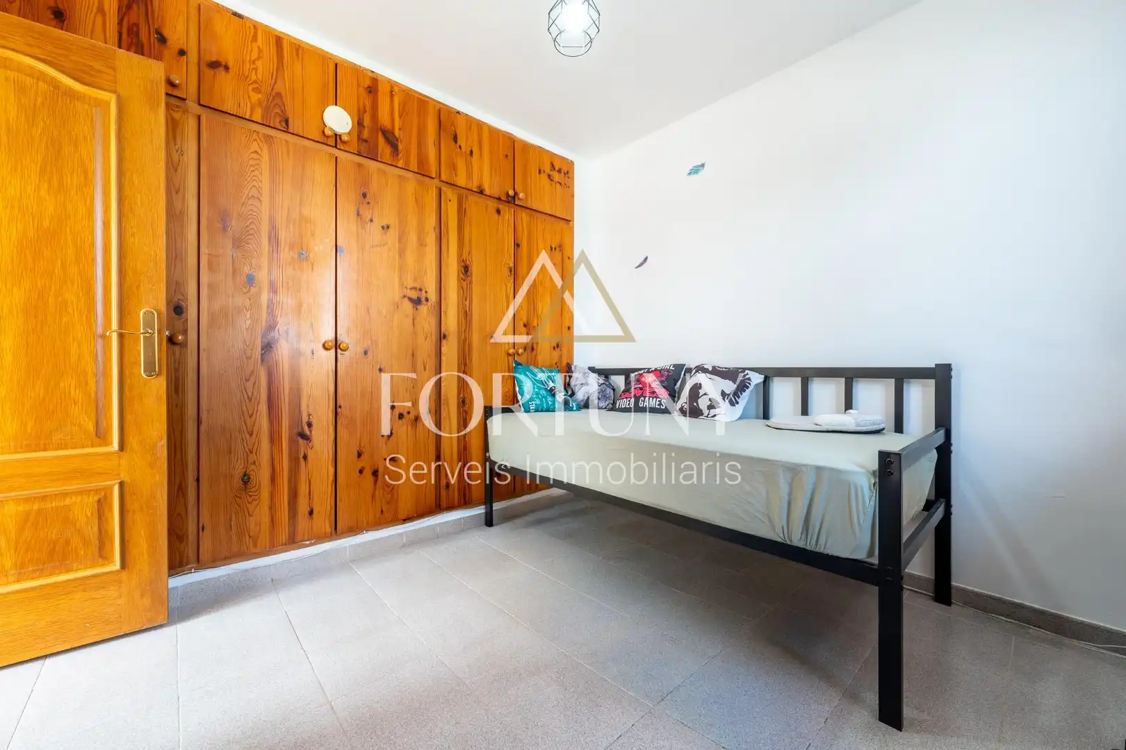 Exterior view of Houses for sale in Reus  with Air Conditioner, Heating and Terrace