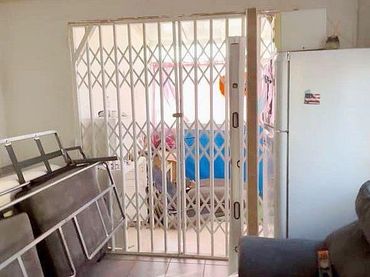 Piso con jardín en venta en Calle Manuel Cano 'El Pireo'
